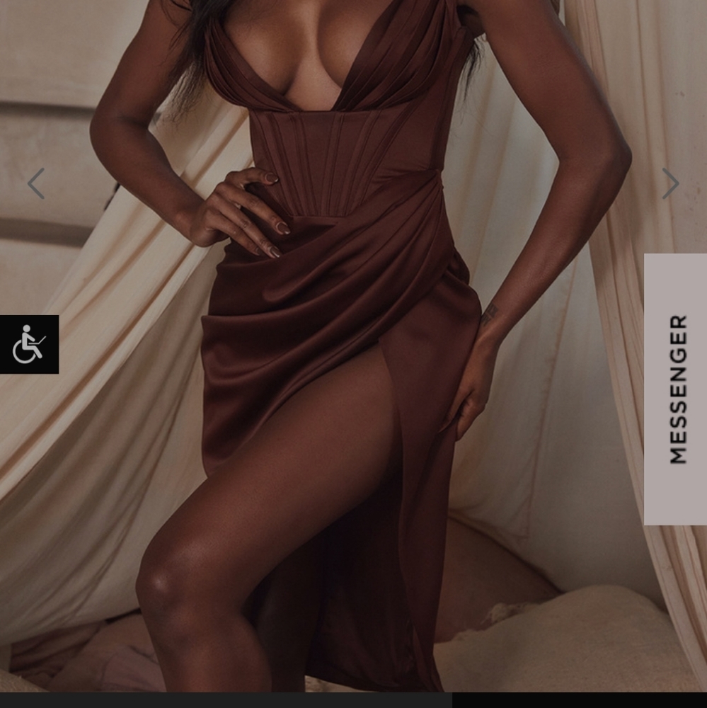House of CB Faye